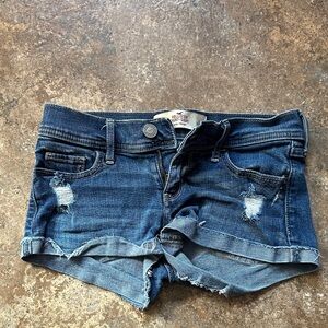 Hollister Low Rise Short-short